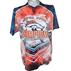 Denver Broncos Super Bowl 50 Champions T-Shirt - Women's Size M